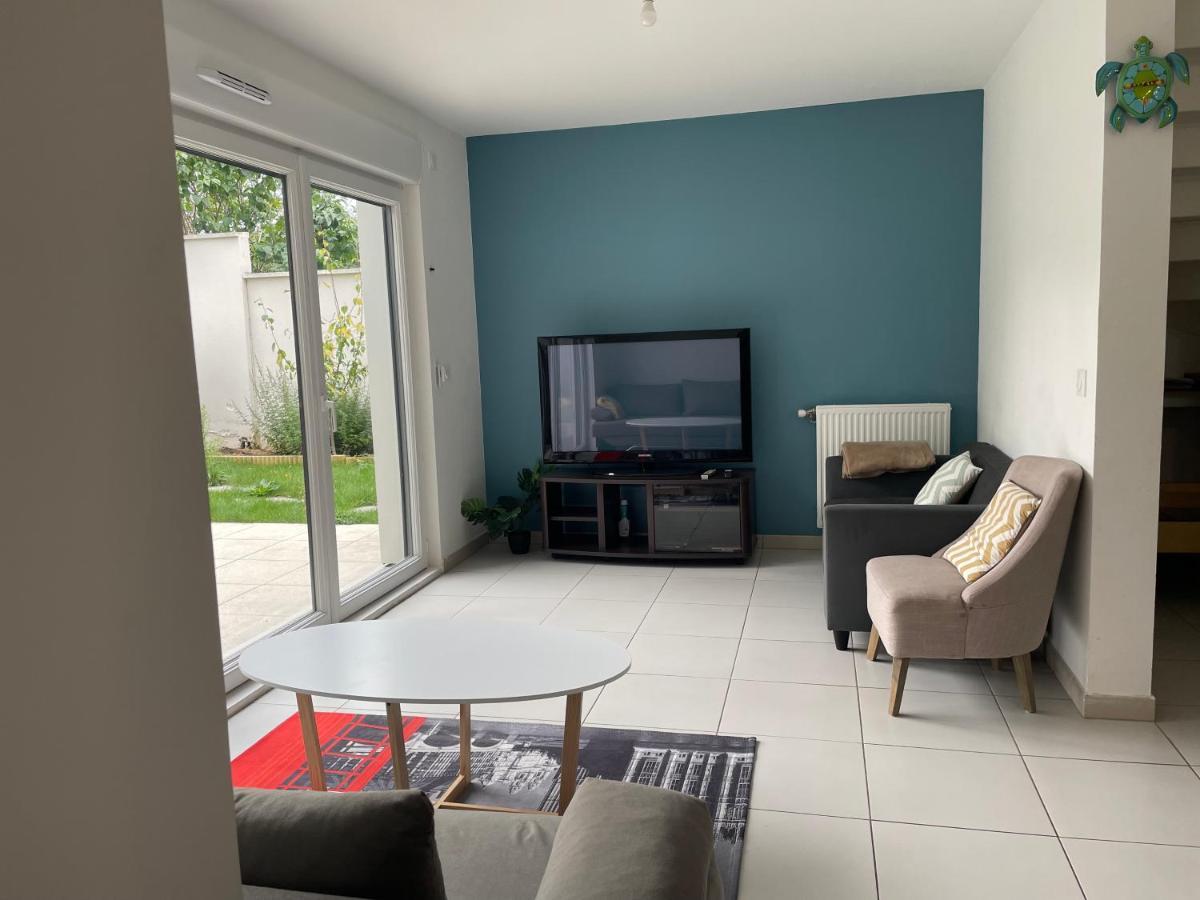 Duplex Neuf 90 M2 - 3 Chambres, Avec Jardin A سارتروفيل المظهر الخارجي الصورة