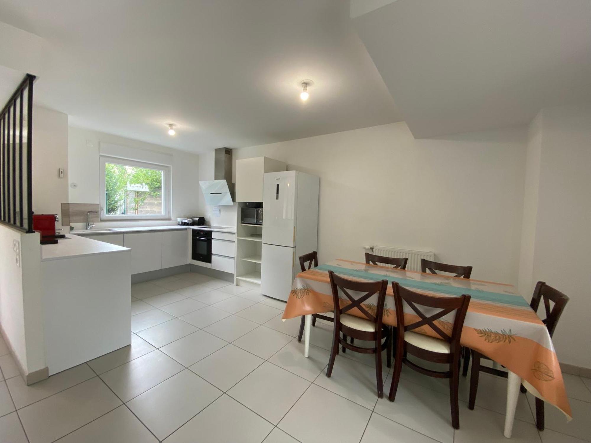 Duplex Neuf 90 M2 - 3 Chambres, Avec Jardin A سارتروفيل المظهر الخارجي الصورة